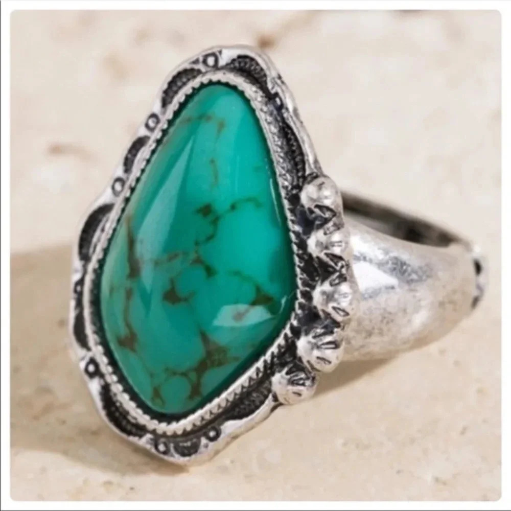 Boho Turquoise Statement Ring | Silver Stretch Western Jewelry